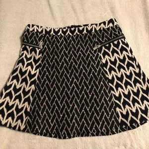 Mid rise a-line skirt